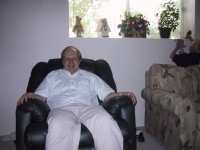 IMG_0148_mid.jpg